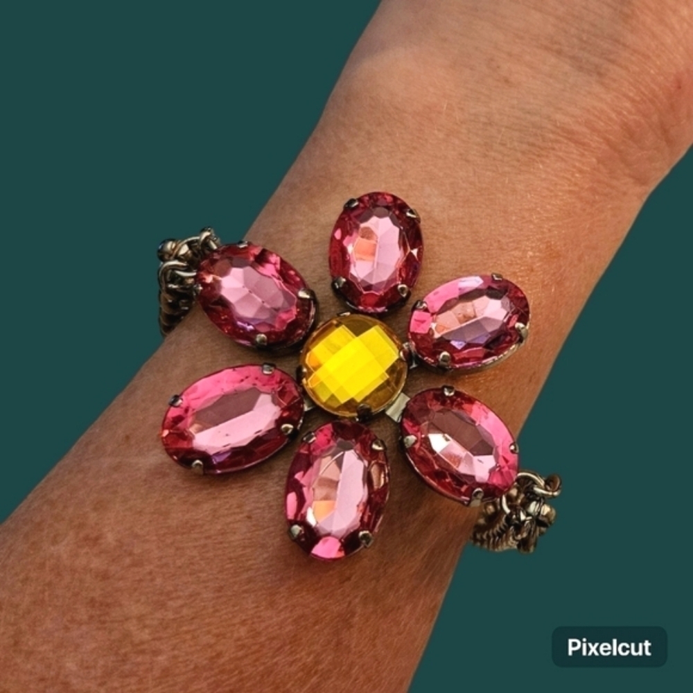 3/$30 VTG Barbie Pink Kidcore Acrylic Daisy Multi-chain Bracelet